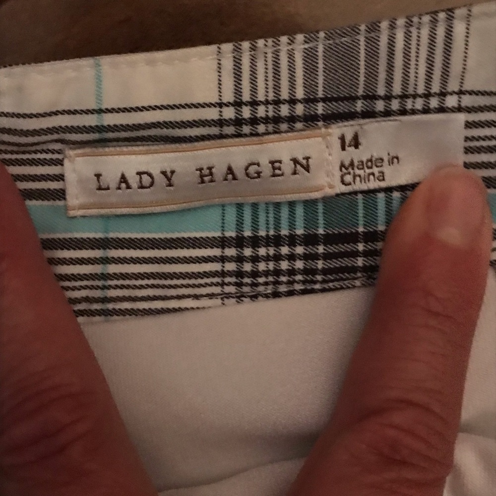 Lady Hagan Golf Skort View 2